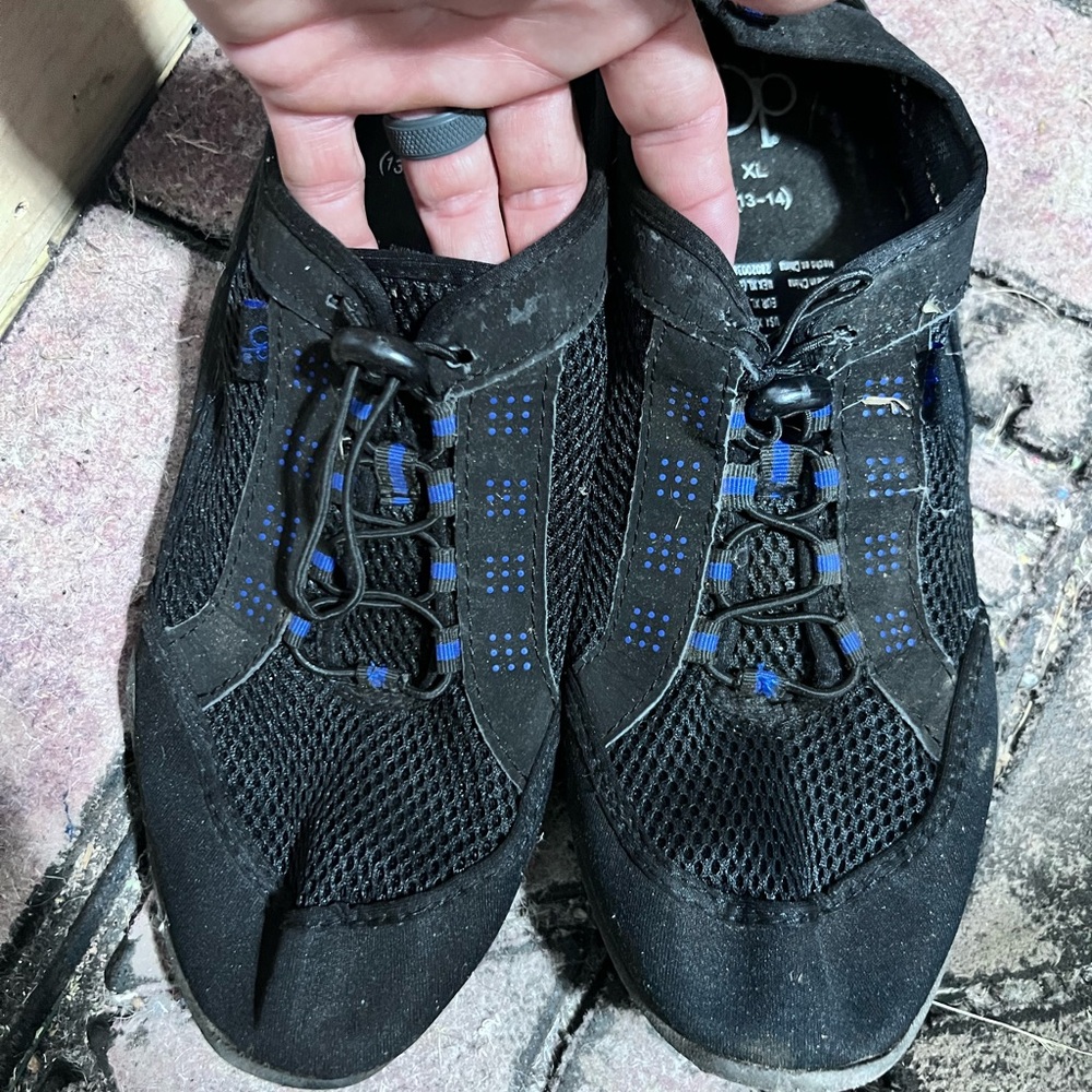 Men's Size 13-14 "OP" Black and Blue Mesh WATER BOAT Shoes ❤️